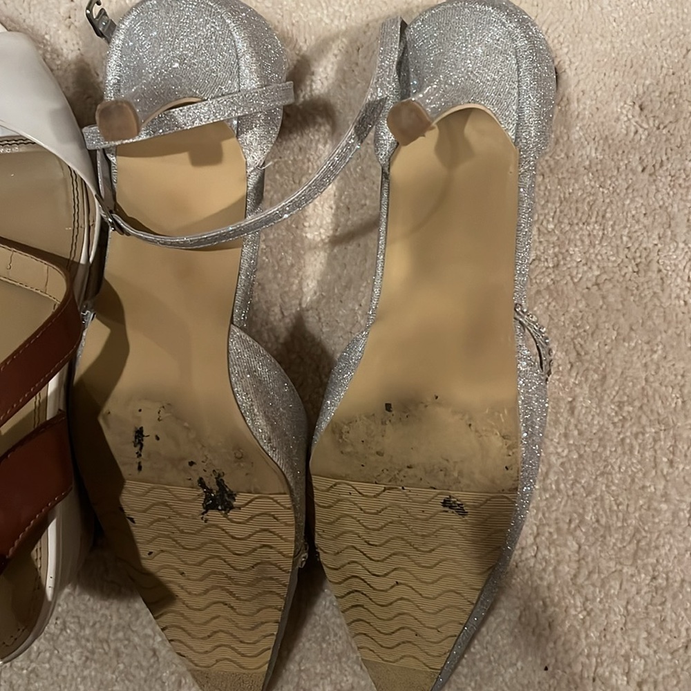 Bundle Three Shoes - image 5